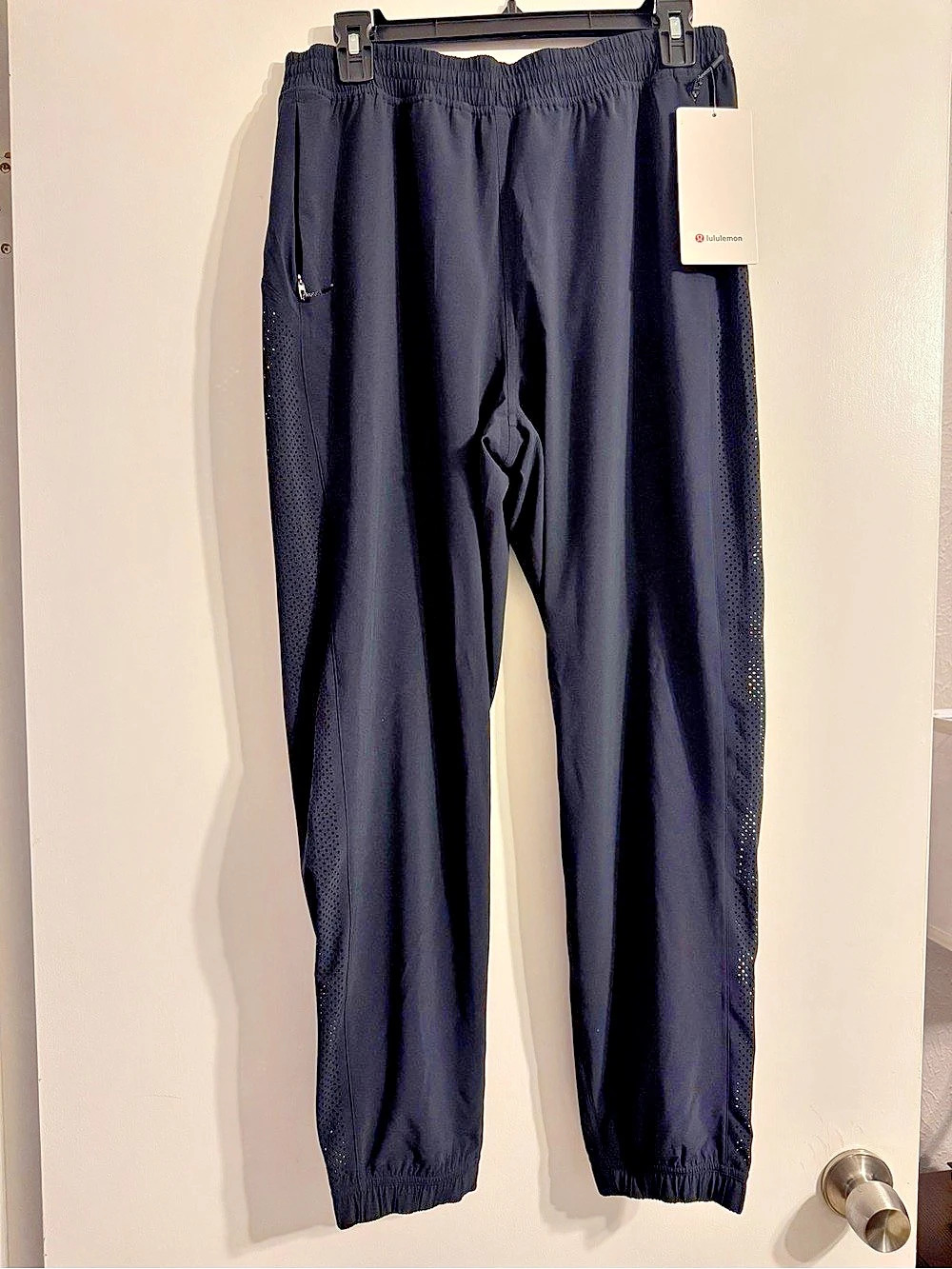 lululemon Adapted State Mid-Rise Jogger *Perforated Stripe 28” Black Size 8